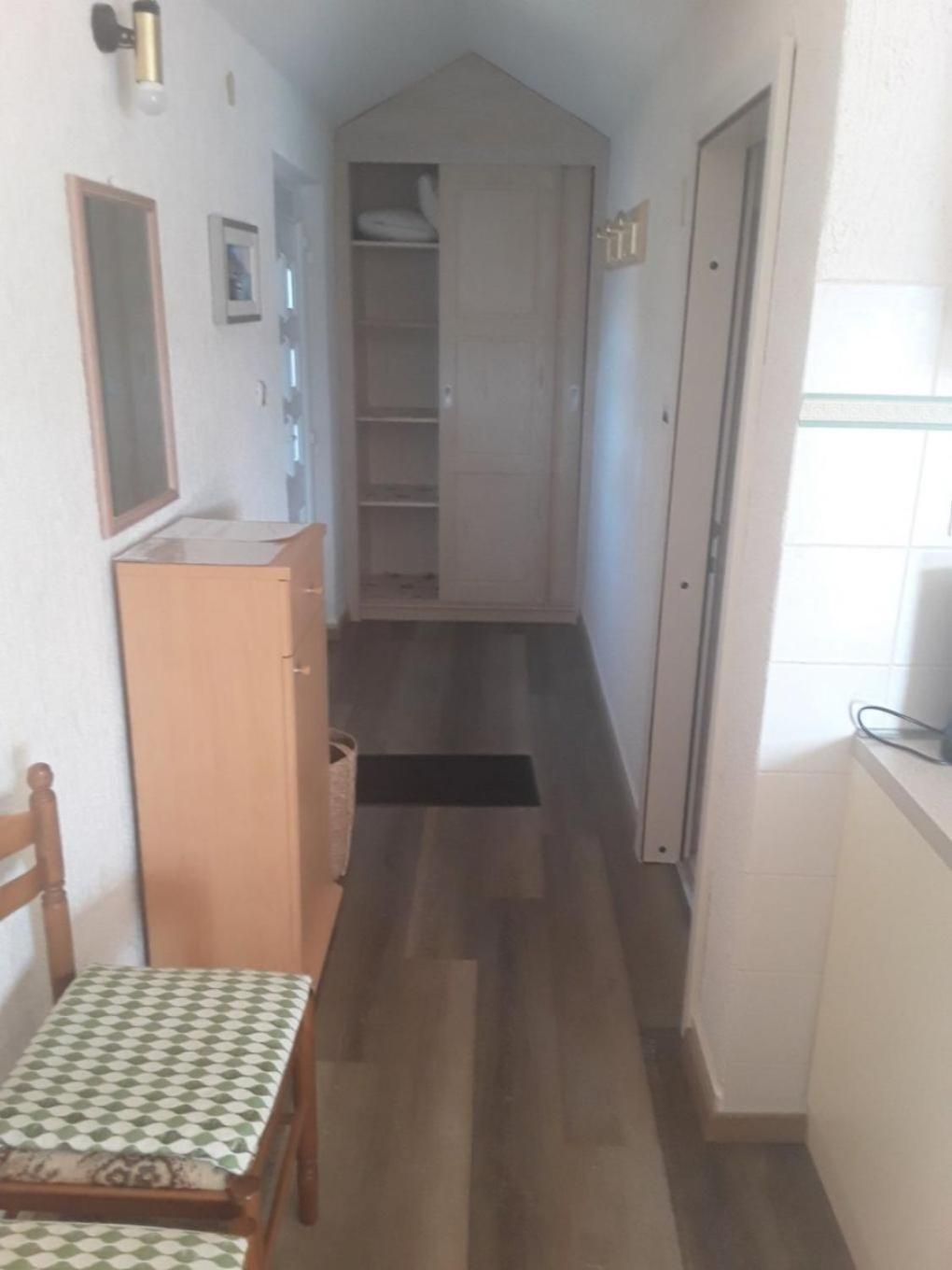 Apartments Frane-20M From Beach Barbat na Rabu Exteriér fotografie